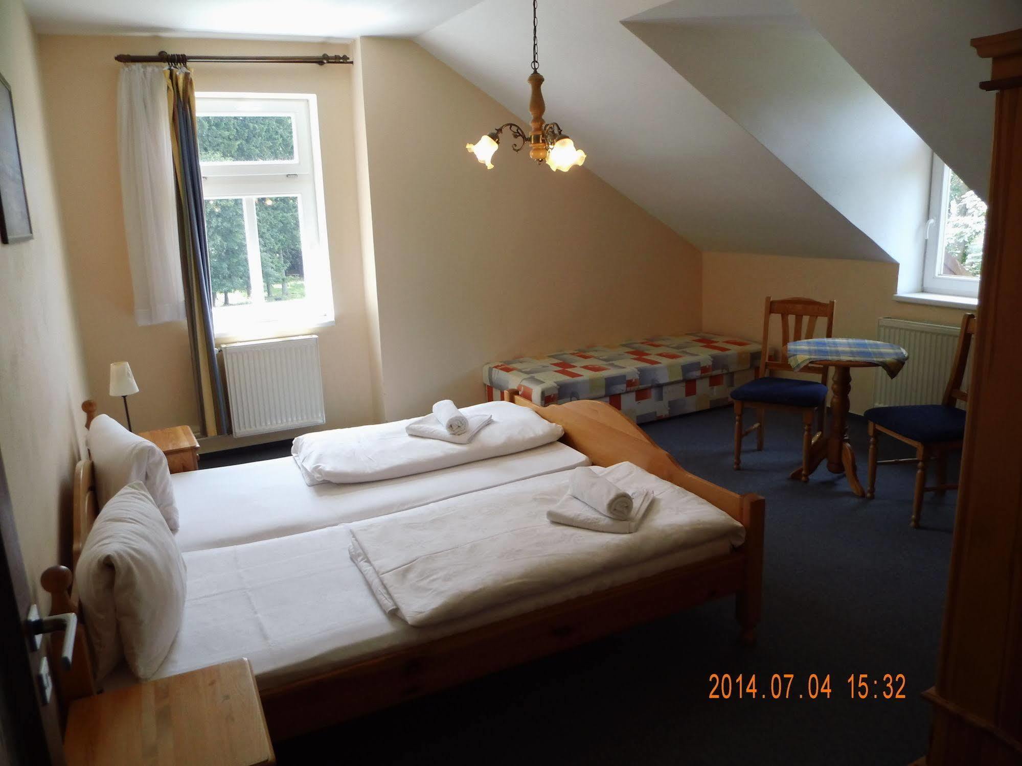 Pension Villa Berolina Marianske Lazne Ngoại thất bức ảnh