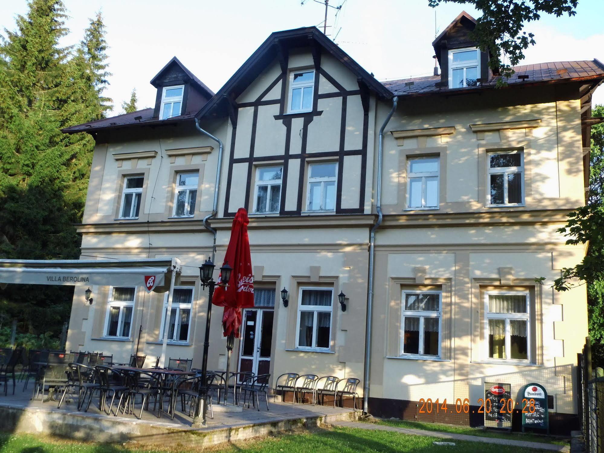 Pension Villa Berolina Marianske Lazne Ngoại thất bức ảnh